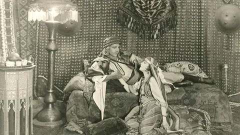 Шейх — кадр 6