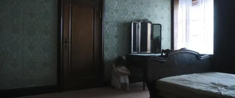 Девушка и смерть — кадр 5