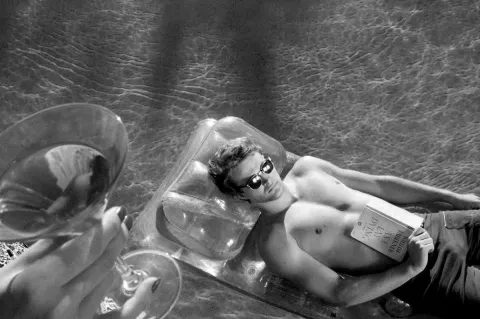 Дерево Джошуа, 1951 год: Портрет Джеймса Дина — кадр 6