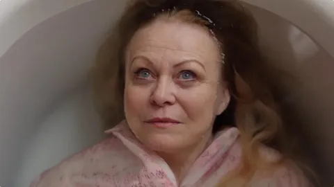 Сестры — кадр 6