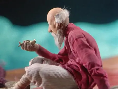 Сказка о рыбаке и рыбке — кадр 12