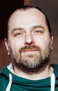 Антон Савенков