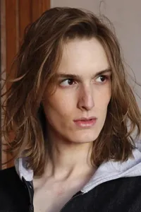 Адриан Джеймс