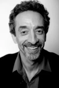 Лионель Робер