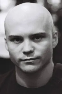 Сэм Саймонс